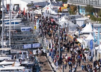 Más de 15.000 visitantes en el Valencia Boat Show