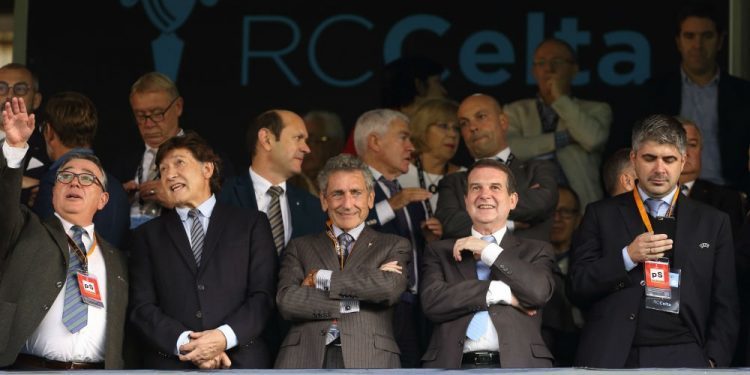 El Celta inicia su campaña por Balaídos con Mouriño «como eje»