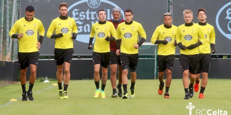 Berizzo prueba un once para el Standard sin Orellana y con Aspas y Guidetti