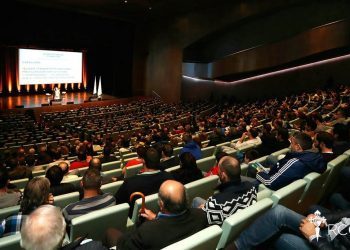 Mouriño reafirma su órdago, pero asegura que «esto no es yo contra Caballero»