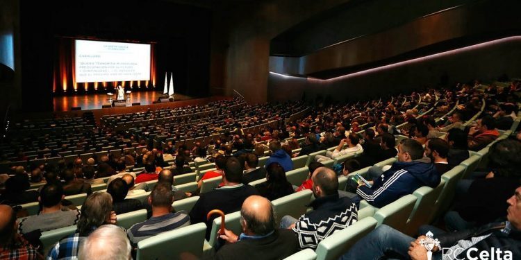 Mouriño reafirma su órdago, pero asegura que «esto no es yo contra Caballero»