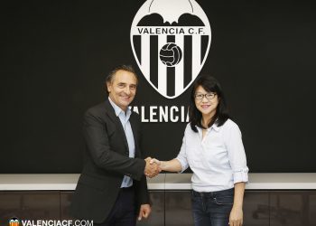 Prandelli dimite antes de recibir al Celta