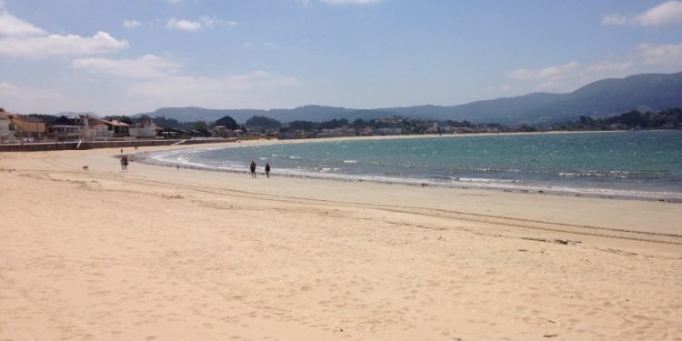 Panxón recupera a «excelencia» da auga e opta á bandeira azul perdida hai seis anos