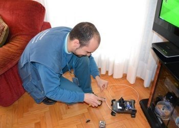 El 40% de la población de la provincia de Pontevedra puede ya acceder a la fibra óptica