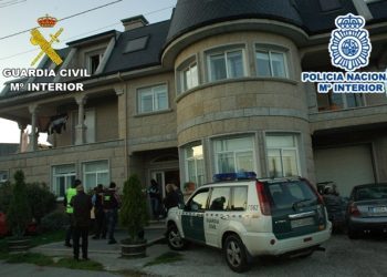 Detenidos ocho colombianos que pretendían dar un “vuelco” a cinco narcos gallegos