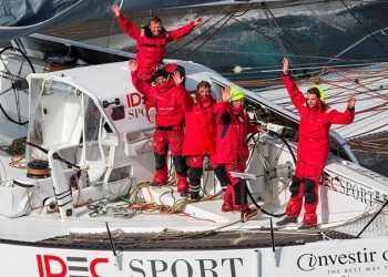 El “IDEC Sport” se lanza por tercera vez a por el récord Jules Verne