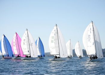 Duelo de titanes en la Ría de Vigo