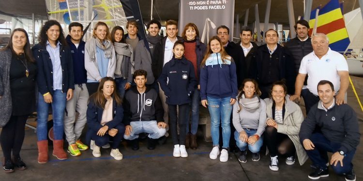 La nueva Secretaria Xeral Para O Deporte de la Xunta visitó el Centro Galego de Vela