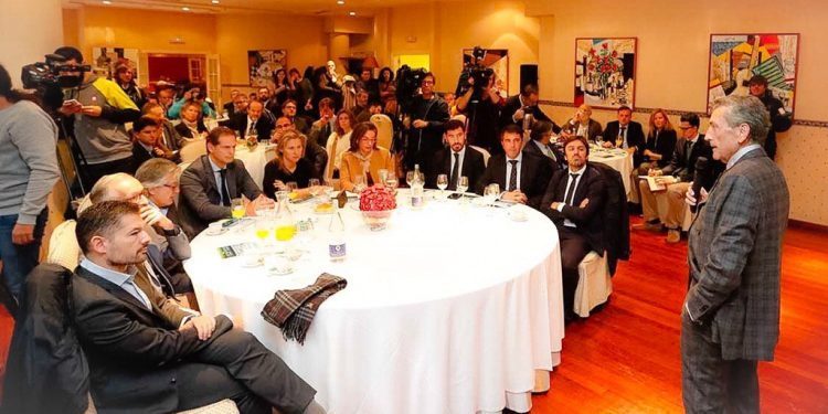 Mouriño amenaza con la marcha del Celta de Vigo y asegura que la compra de Balaídos la evitaría