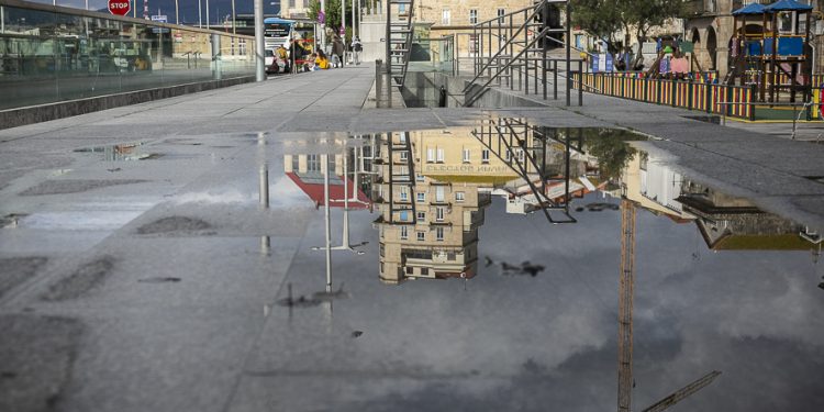 La lluvia empieza a despedirse de Vigo para ceder el protagonismo a las temperaturas