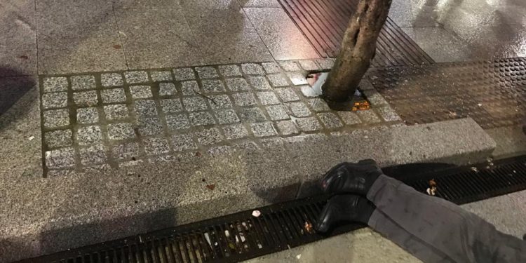 Bordillo traicionero