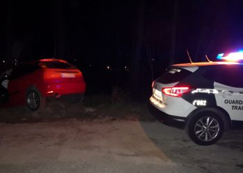 Herido grave un menor de 15 años al sufrir un accidente cuando conducía un coche en Porriño