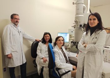O Cunqueiro incorpora un microscopio electrónico para anatomía patolóxica
