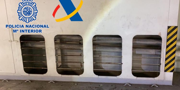 Intervienen en el puerto de Vigo 10,4 kilos de cocaína ocultos en el aire acondicionado de un barco
