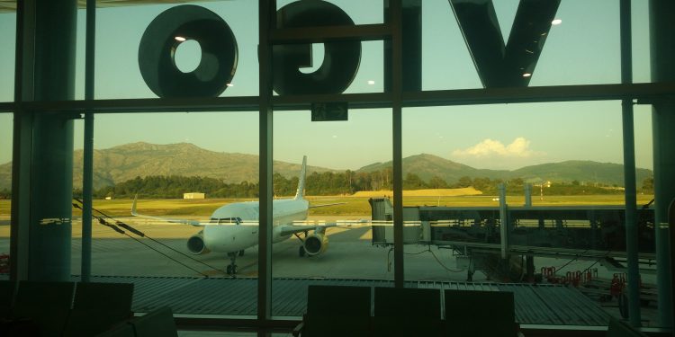 Vueling lanza una oferta exprés para volar entre Vigo y Barcelona por 20 euros