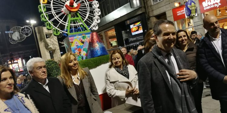 La ‘Meconoria’ fusiona la Navidad y el Entroido de Vigo