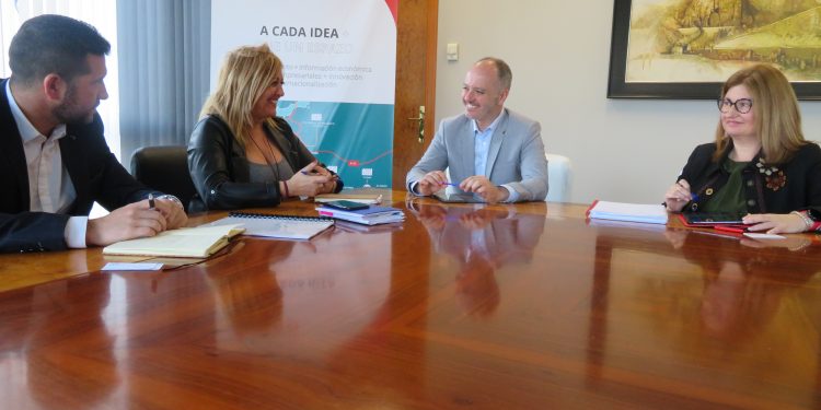 La SEA y la Zona Franca de Vigo estudian colaboraciones para promover suelo industrial