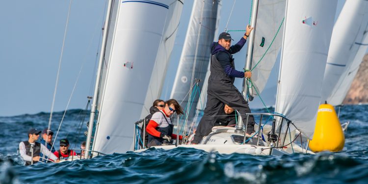 Segundo asalto en Baiona para el "Okofen" de  Javier de la Gándara