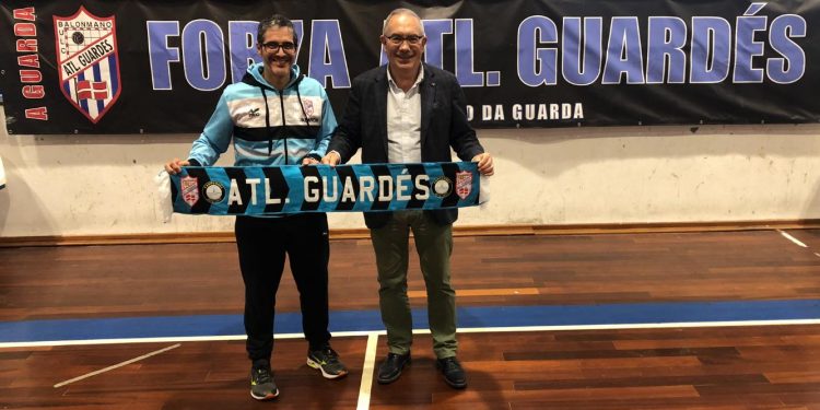 El Guardés viaja a Canarias con Prades renovado