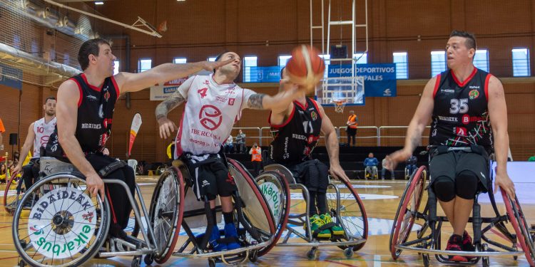 El Amfiv se queda sin premio a su esfuerzo