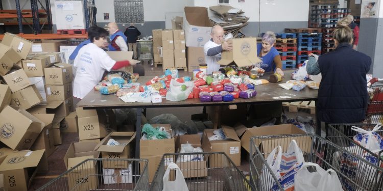 El Banco de Alimentos de Vigo repartió cerca de 1,8 millones de kilos de comida en 2019