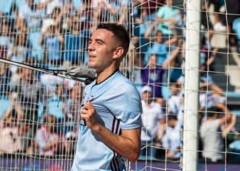 El Celta se aferra a Aspas y supera a Munuera Montero