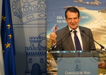El juez cita una ley aprobada por Caballero como ministro para dar la Pass Vigo sin restricciones