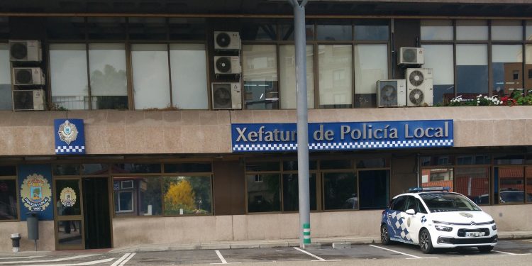 Detenido en Vigo un expolicía portuario tras intentar agredir a un agente municipal