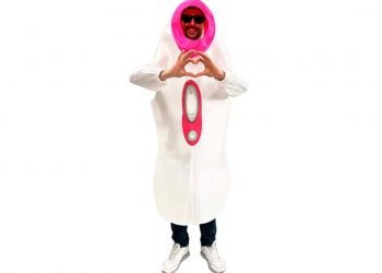 El disfraz gallego de Satisfyer supera el millar de ventas para Carnaval