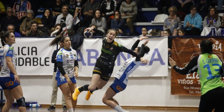 El Guardés despierta de su sueño europeo