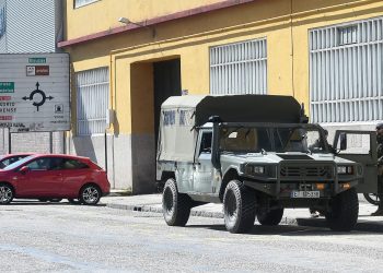 Once vehículos blindados y 80 militares custodian Vigo