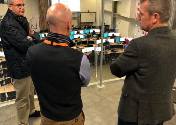 O teléfono gratuíto de información sobre coronavirus amplía os seus horarios