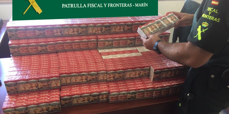 La Audiencia de Vigo condena a cinco años de cárcel a dos guardias civiles por contrabando de tabaco