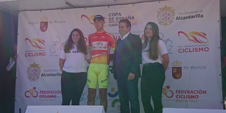 El Vigo-Rías Baixas conserva el maillot Élite y el liderato por equipos en la Copa de España