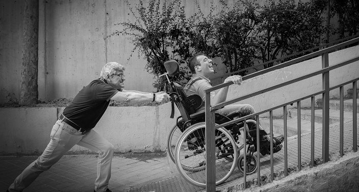 Apamp trae al Gran Vía de Vigo la muestra «Dale la vuelta»