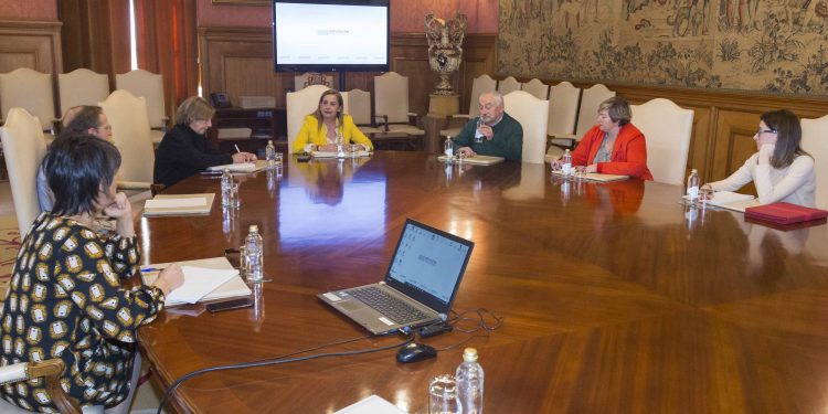 A Deputación de Pontevedra pecha todas as oficinas de turismo da provincia