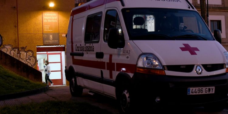 Así se converte un pavillón de deportes de Vigo nun centro de acollida