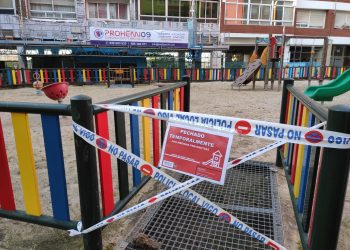 Vigo ordena cerrar los parques infantiles y aplaza la Reconquista