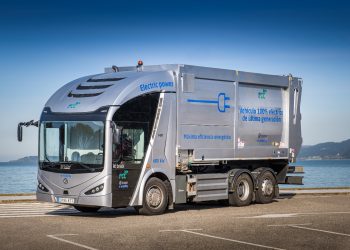 Vigo incorpora ao seu servizo de limpeza un camión ecolóxico de forma experimental