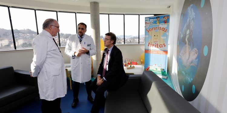 A área sanitaria de Vigo ofrece contratos a 39 residentes de medicina e enfermaría