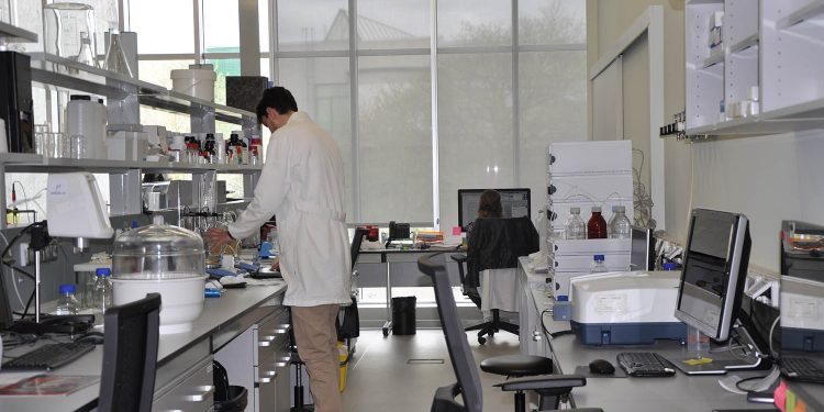 A Universidade de Vigo rexistra dous casos de infección por coronavirus
