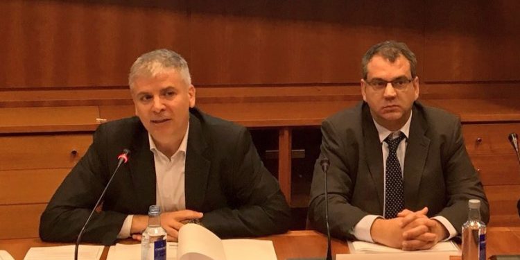 Investigadores da UVigo defenden usar o superávit dos municipios contra a crise do Covid-19