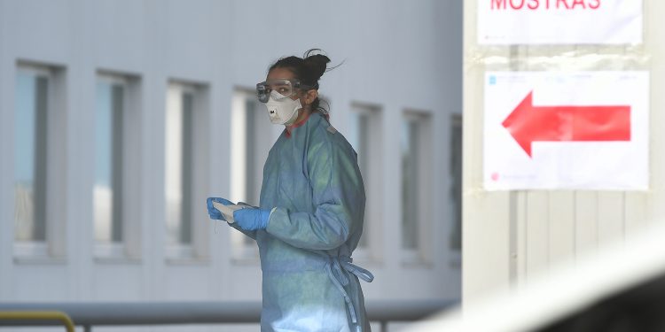 El Meixoeiro activa un sistema para realizar pruebas de detección del coronavirus desde el coche