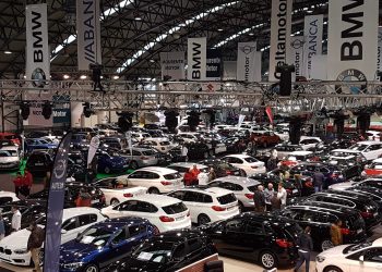 El Salón MotorOcasión Vigo resiste al coronavirus y abre en el Ifevi con récord de vehículos