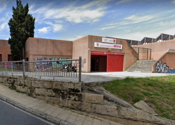 Vigo habilitará 38 catres para personas sin techo en el pabellón del Berbés