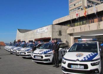 Una persecución por Vigo se salda con un detenido por robo y un coche patrulla embestido