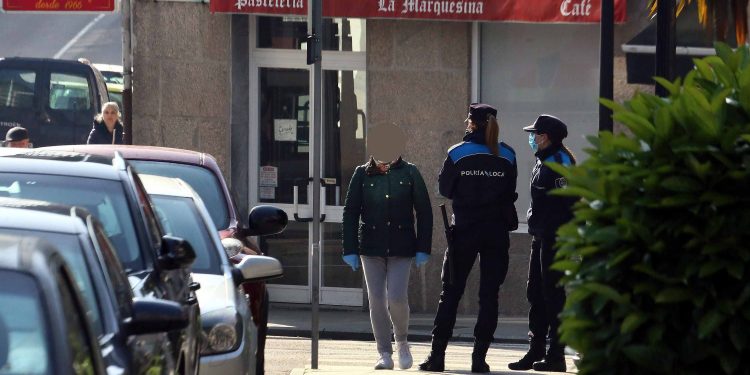 Ponteareas advirte de que denunciará a quen utilice os cans como escusa para pasear