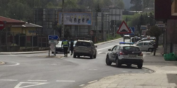 A Policía Local de Ponteareas intensifica  os controis de persoas e vehículos