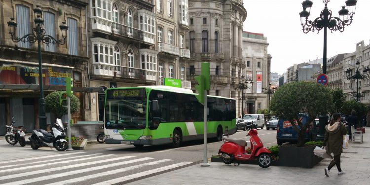 Vitrasa activa unha campaña para informar dos cambios das liñas no centro de Vigo