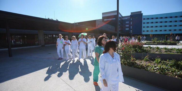 A área sanitaria de Vigo contrata a 65 residentes de 29 especialidades médicas e 4 de enfermaría